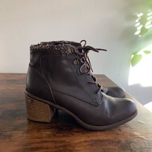 Lace up leather heeled ankle boots